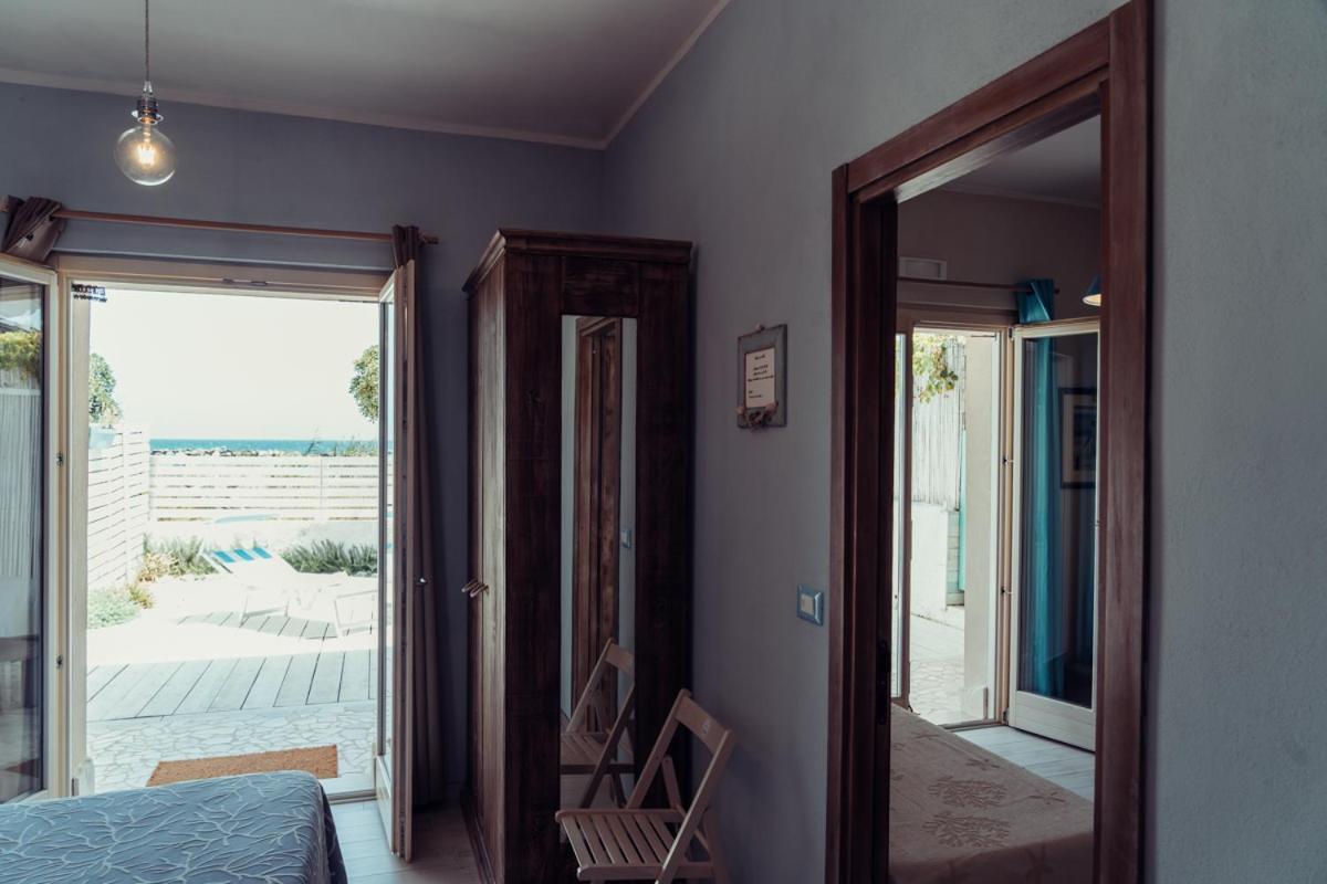 B&B Il Mare In Una Stanza Ortona Exterior foto